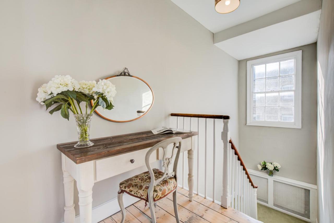 Апартаменти Victoria Belgravia Townhouse Лондон Екстер'єр фото