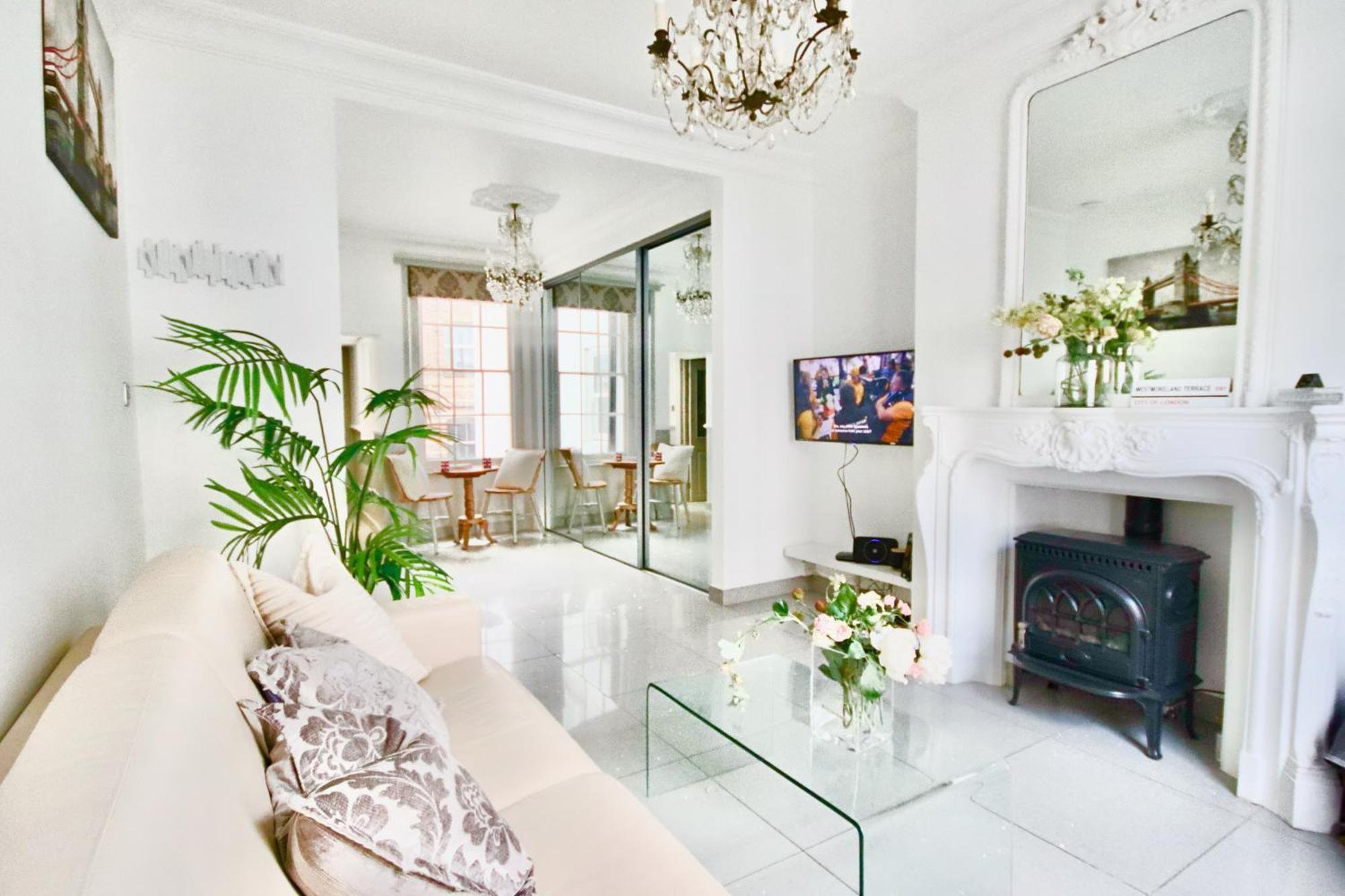 Апартаменти Victoria Belgravia Townhouse Лондон Екстер'єр фото