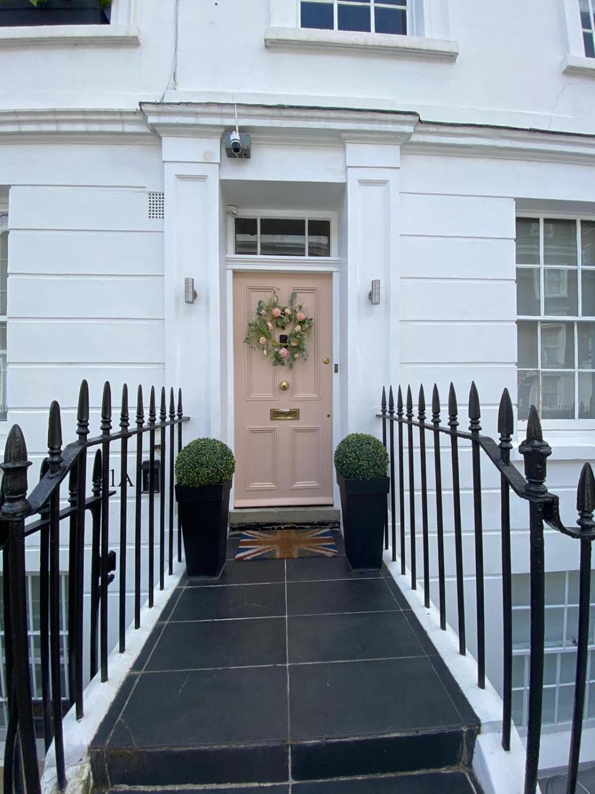 Апартаменти Victoria Belgravia Townhouse Лондон Екстер'єр фото